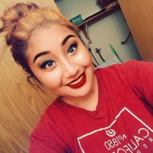 Meet your Posher, Pua